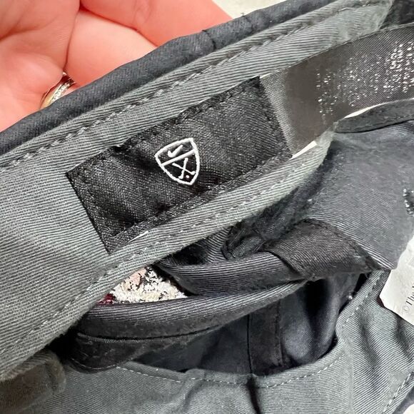 Nike golf Disney black and white athletic women’s men’s basketball cap - Picture 3 of 7